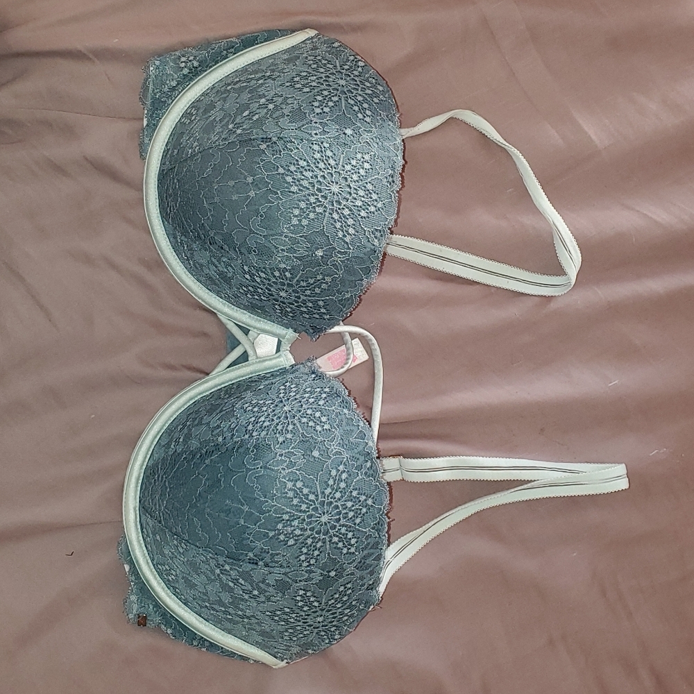 VS push up bra